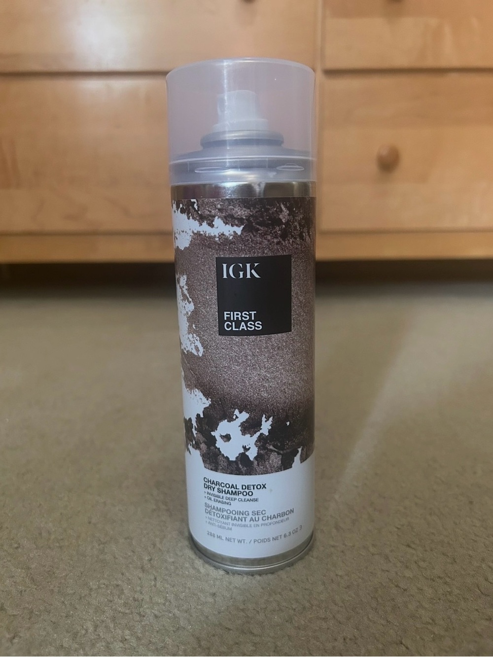 IGK First Class Charcoal Detox Dry Shampoo